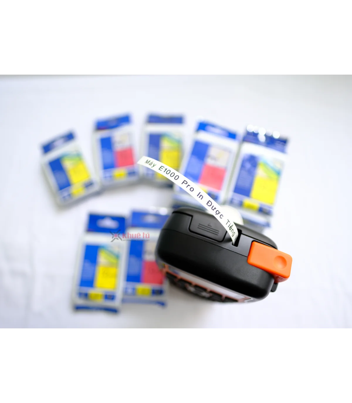 Máy in nhãn cầm tay E1000 PRO - Cáp Sạc USB - Tiếng Việt | AIMO Việt Nam